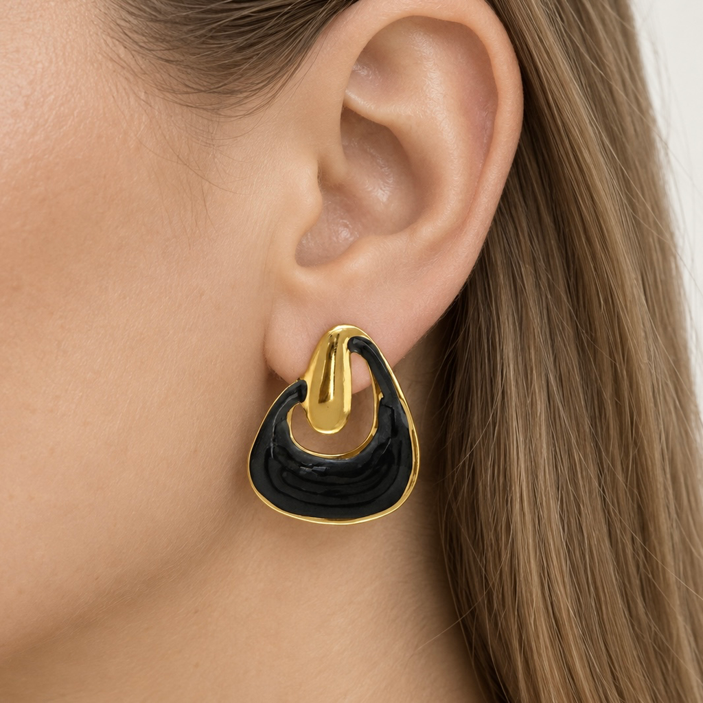 Arete en Acero Inoxidable gold gota esmaltado negro