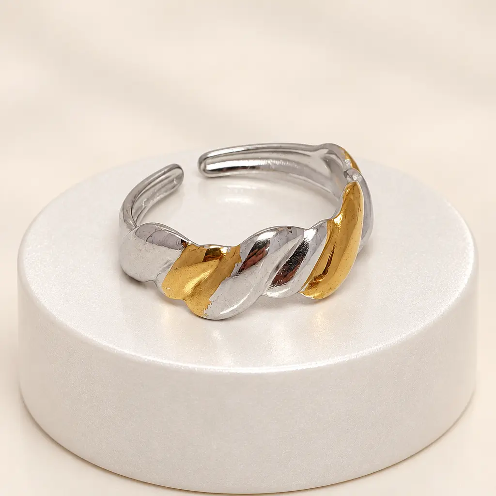 Anillo en Acero Inoxidable Bicolor