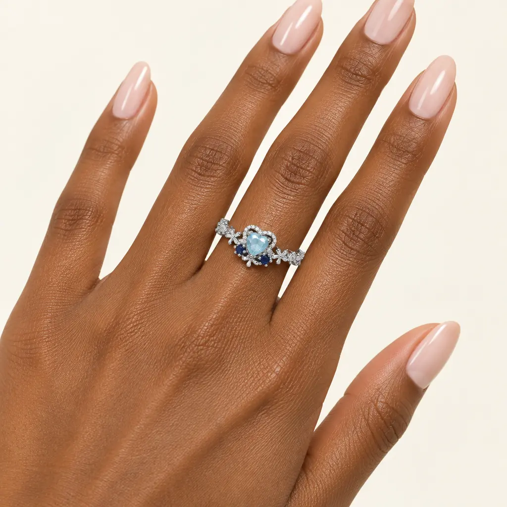 Anillo en rodinado dorado cristal color