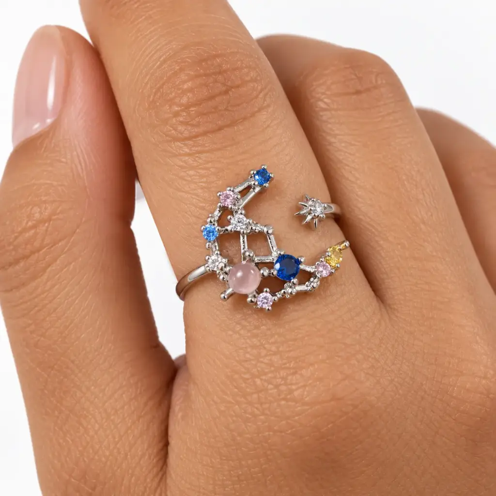 Anillo en rodinado dorado cristal color
