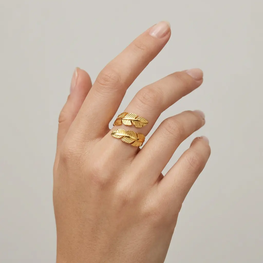 Anillo en acero gold ajustable