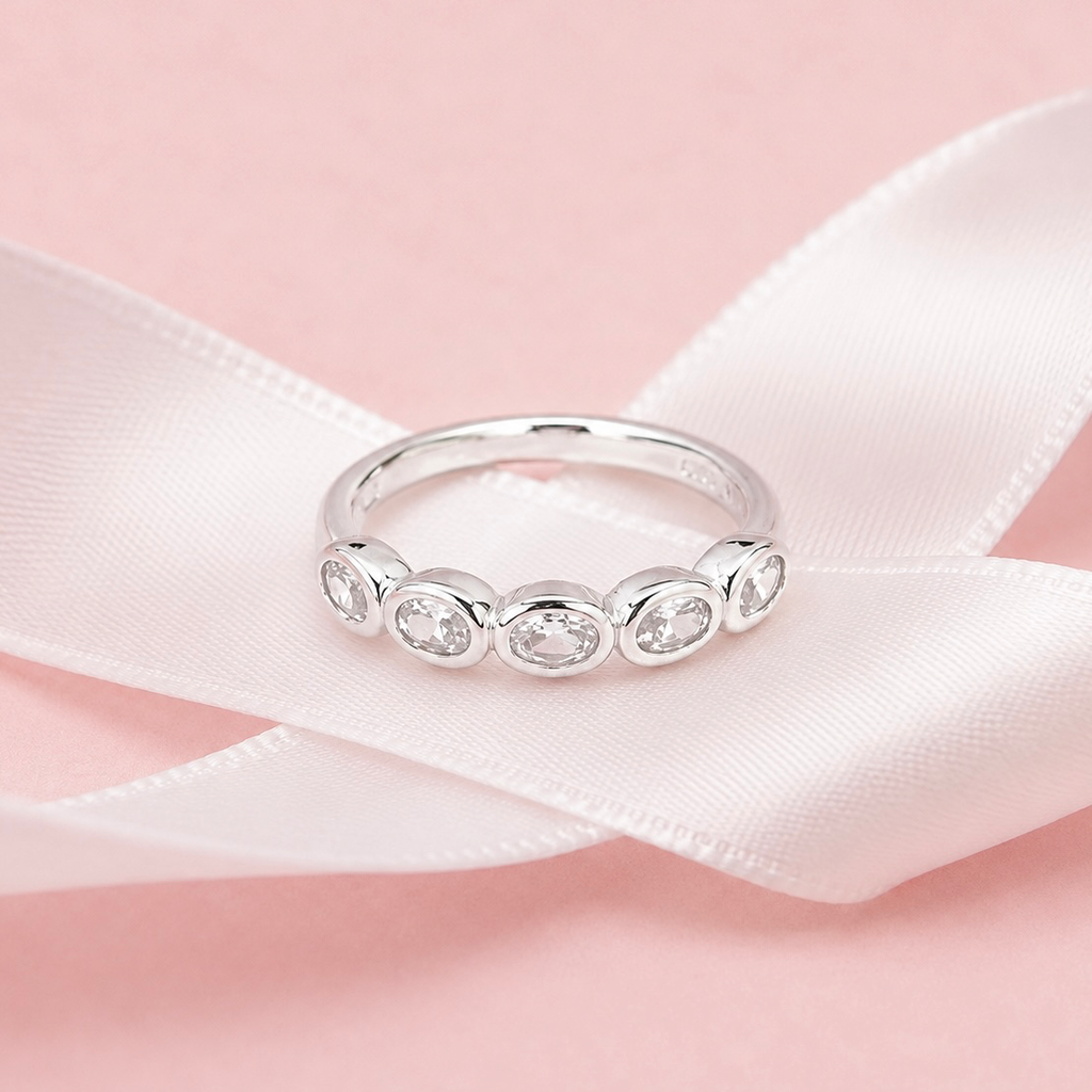 Anillo plata 925 puntos circones blancos
