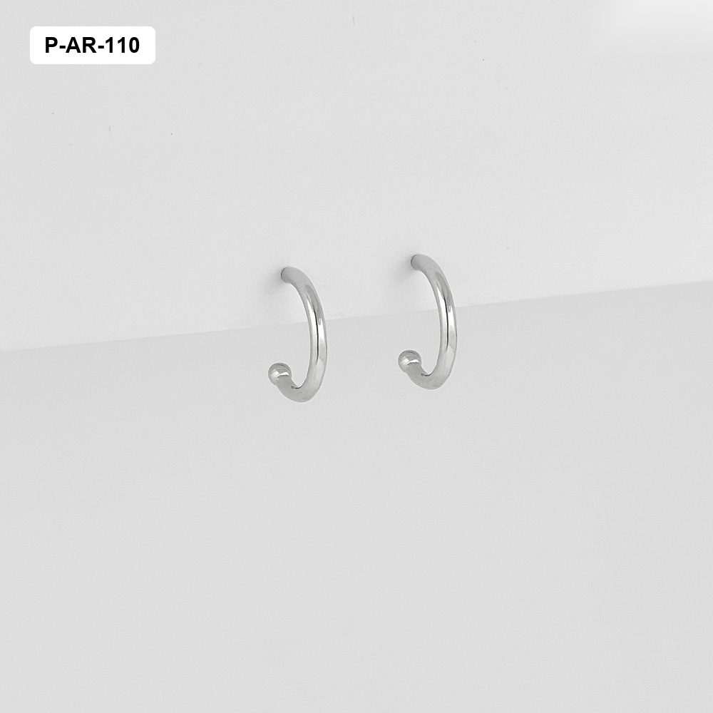 *P-AR-110 Aretes Plata 925 Baño Rodio Medio Aro Liso