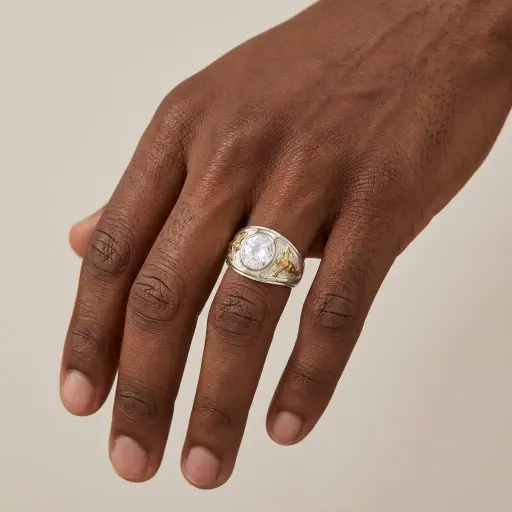 [P-AN-120] Anillo plata 925 hombre circón y jesus dorado