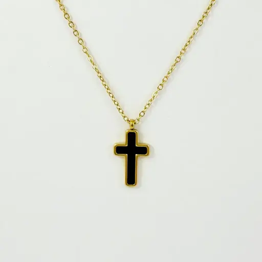 [AC-CDD-119] *COLLAR EN ACERO GOLD DIJE CRUZ ESMALTADO NEGRO