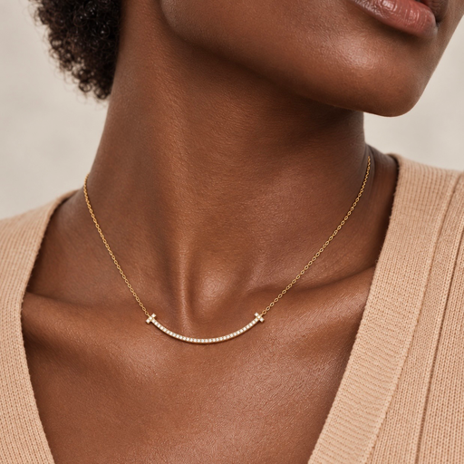[AC-CDD-155] Collar en acero gold dije sonrisa microcircones blancos