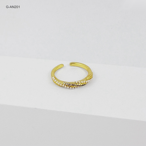 [G-AN-201] Anillo en rodinado gold tipo cintillo trenza perlas ajustable