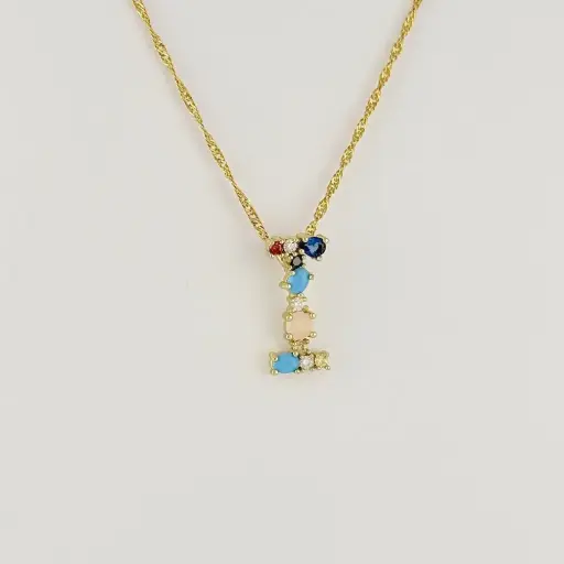 [G-CDD-136] Collar en rodinado gold Letra circones colores