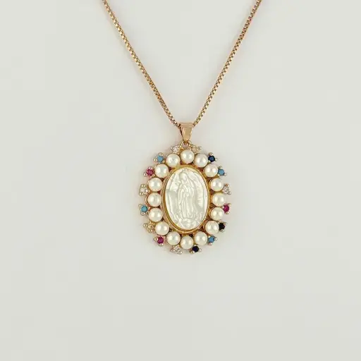 [G-CDD-174] Collar en rodinado gold rose línea especial medalla nácar perlas 