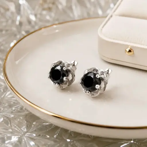 [P-AR-414] Aretes en plata ley 925 broche catalán flor cristal color negro