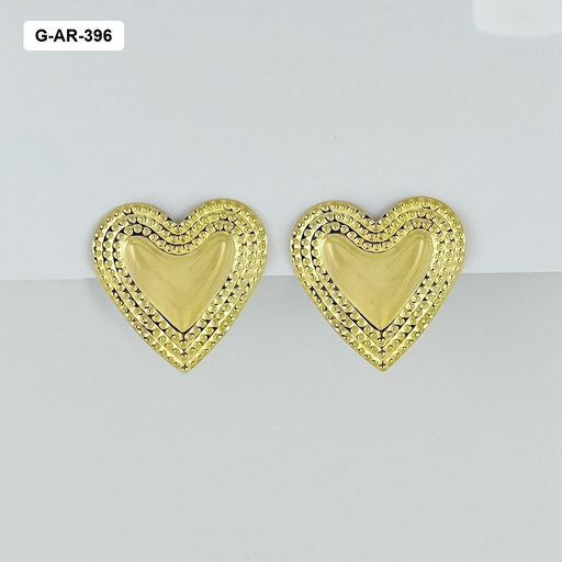 [G-AR-396] Maxi aretes en rodinado gold estilo old money corazón modelo 2