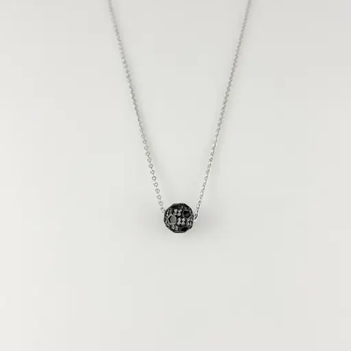 [G-CDD-242] Collar en rodinado silver dije pelota fútbol microcircón negro